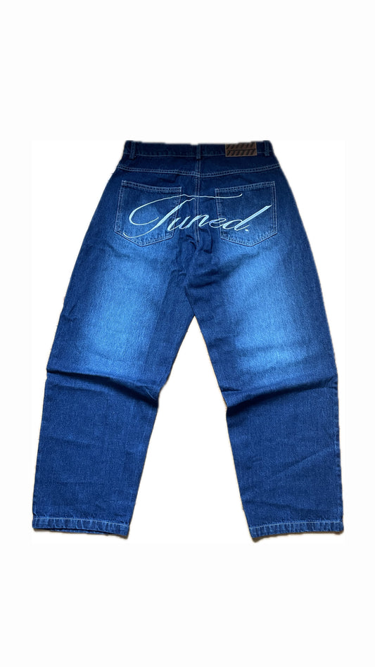 TUNED SCRIPT JEANS